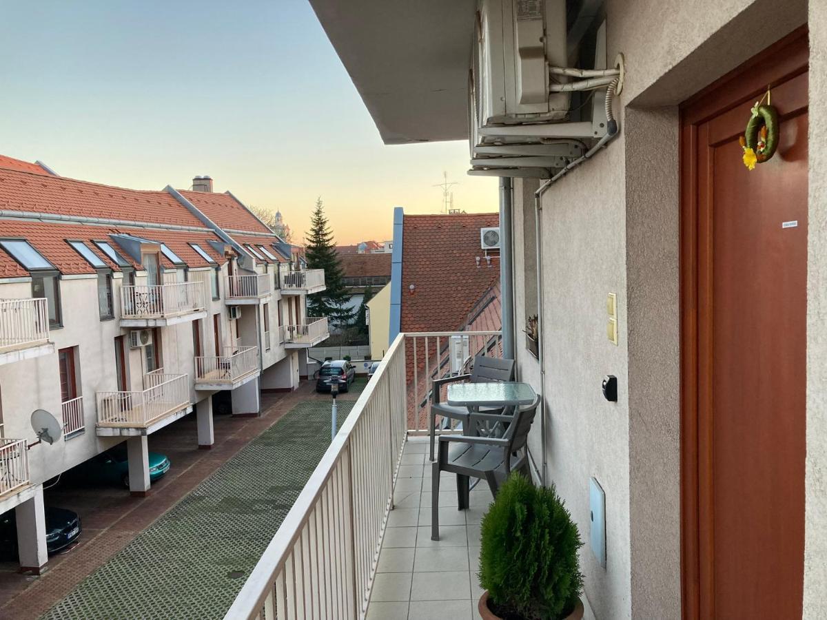 Germar Apartman Pécs Exterior photo